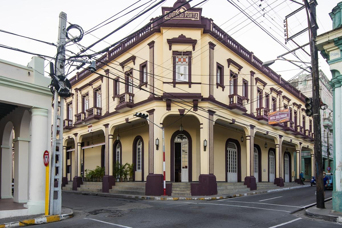 E Vueltabajo Hotel Pinar del Río Exterior photo